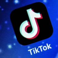 TikTok变现：0基础搬运视频赚美金！
